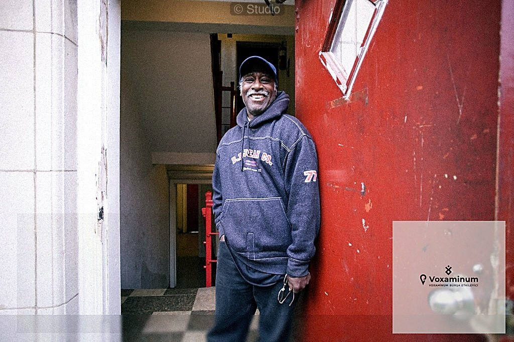 Yapay Zeka Destekli Sanat Metinleri: İnsan Dokunuşunu Korumak